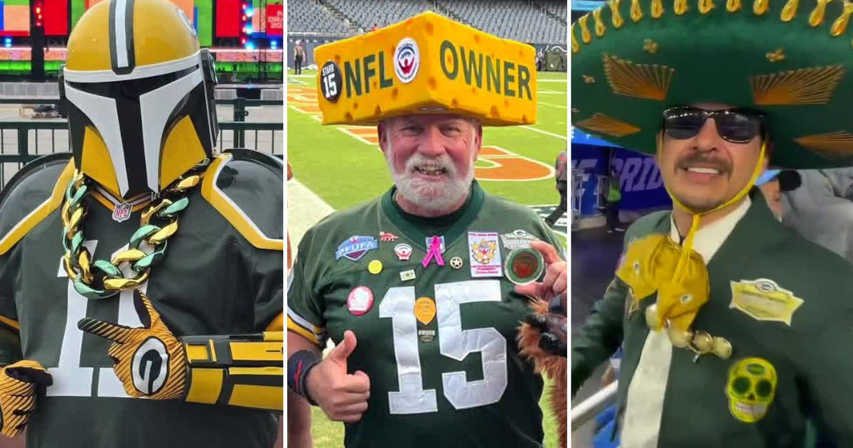 Green Bay Packers superfans share stories before Bears playoff game